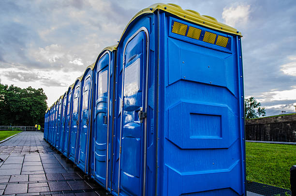 Best Standard Portable Toilet Rental  in Broomfield, CO